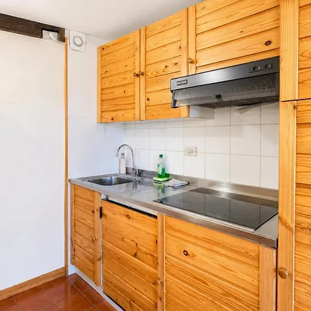Apartamento Hostdomus - A3-09 Grangesises